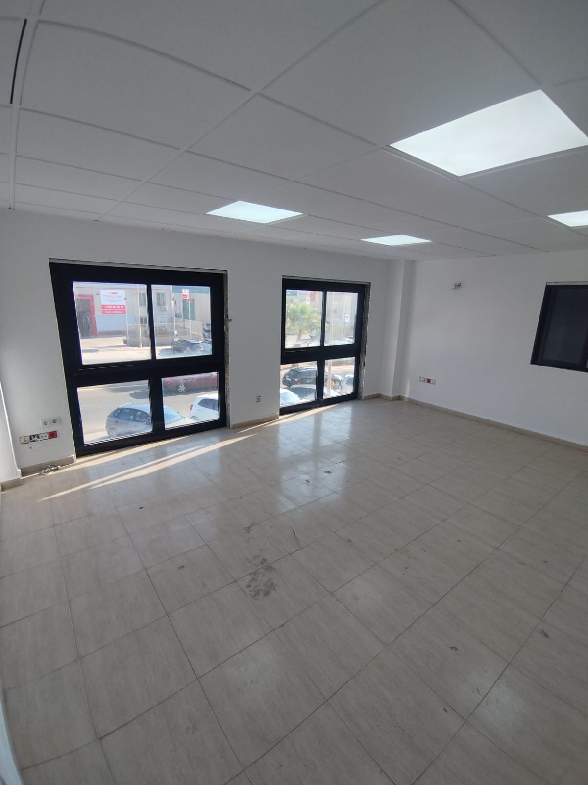 49789_WhatsApp Image 2025-10-08 at 10.47.16.jpeg